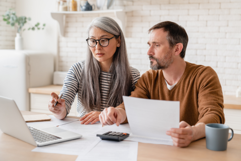 Comparing Traditional and Roth IRAs