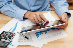 Why Military Members Should Open Roth IRAs