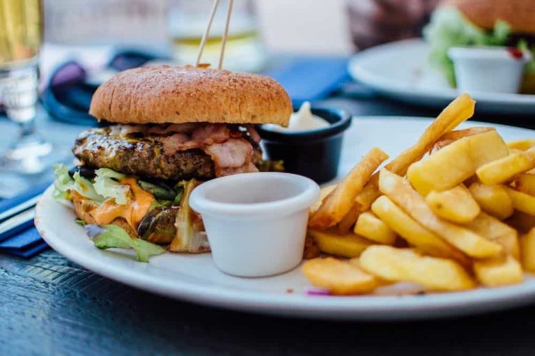 O’Charley’s 2026 Veterans Day Free Meal